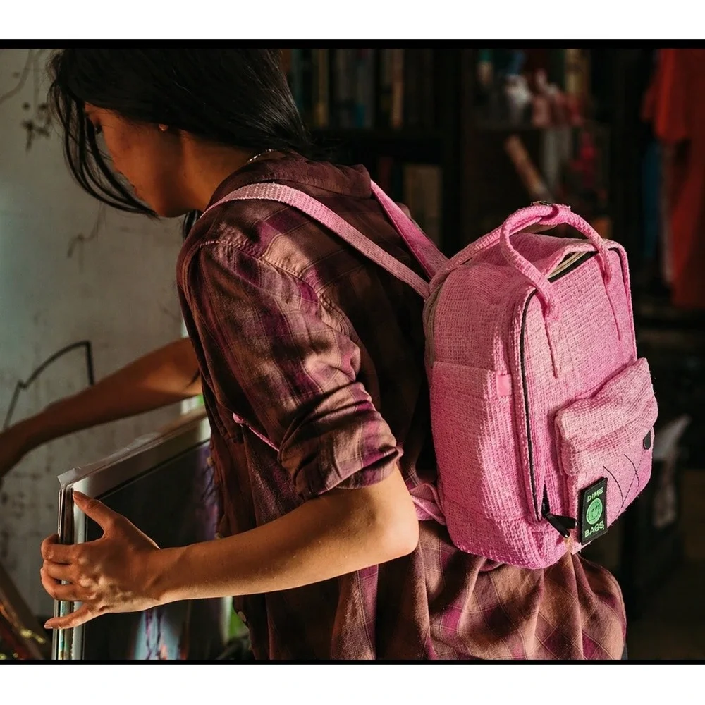 Dime Bags Pink Hemp Backpack Laptop Sleeve Smell Proof Bag‎ 16x12 NWT